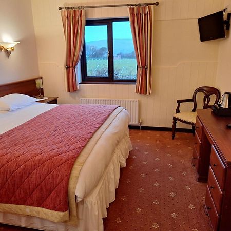 Corthna Lodge Schull Εξωτερικό φωτογραφία