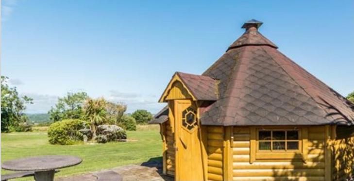 Corthna Lodge Schull Εξωτερικό φωτογραφία