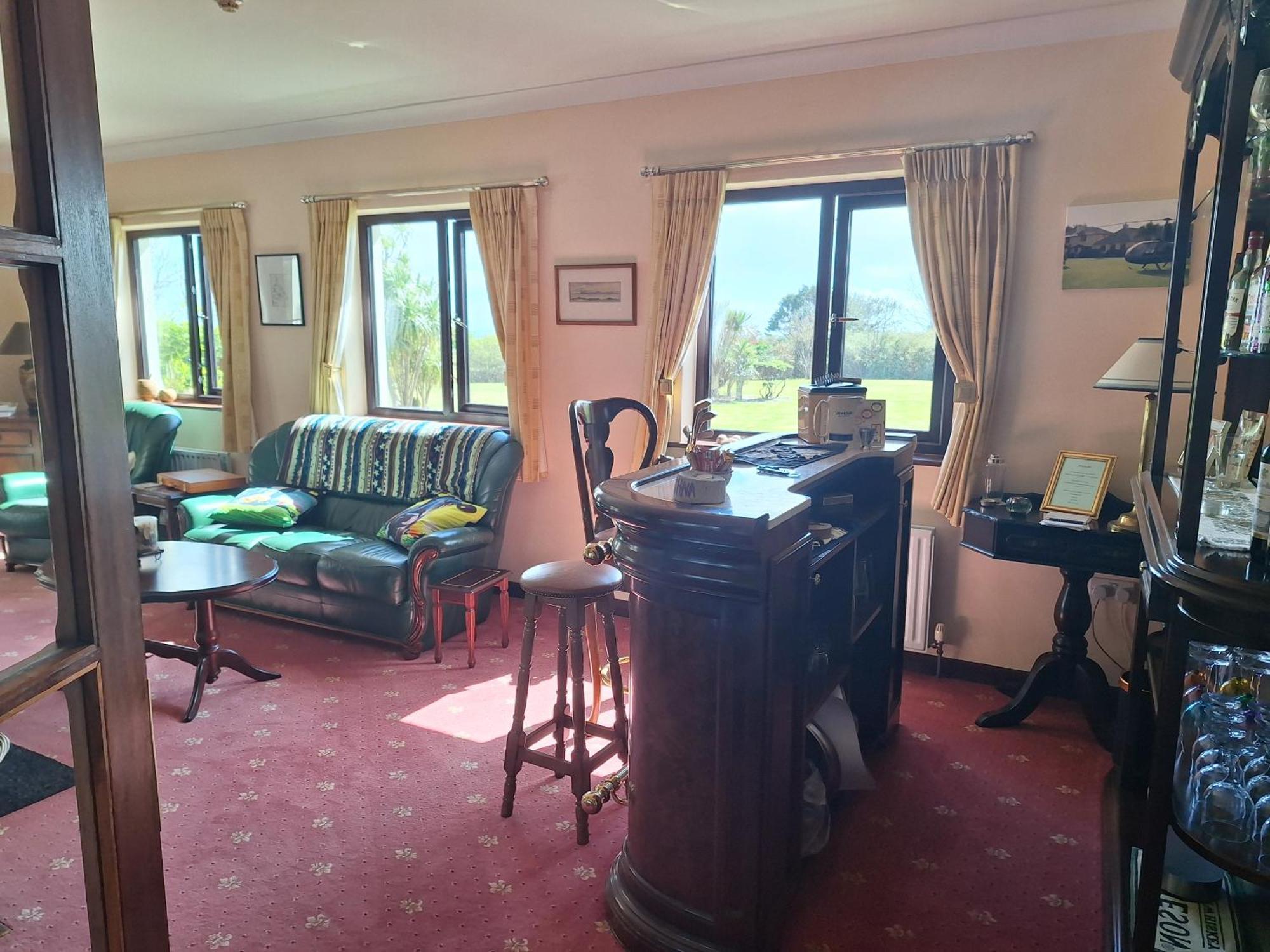 Corthna Lodge Schull Εξωτερικό φωτογραφία