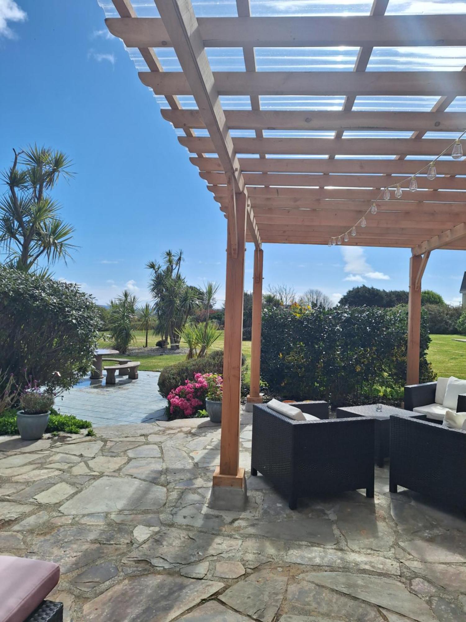 Corthna Lodge Schull Εξωτερικό φωτογραφία